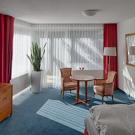 Hotel Auf Der Rotsch Isenbügel