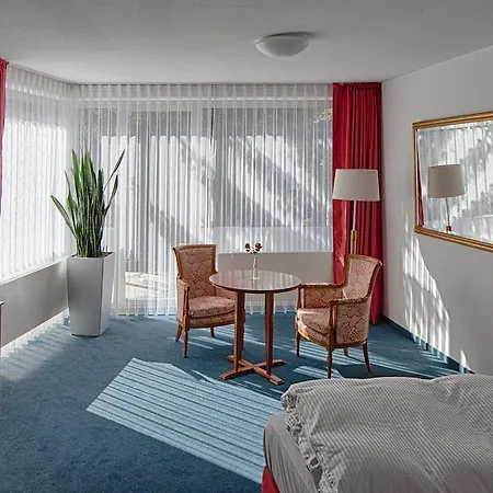 호텔 Auf Der Rotsch 3*