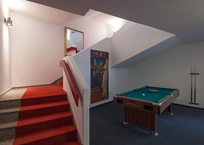 Auf Der Rotsch Isenbügel