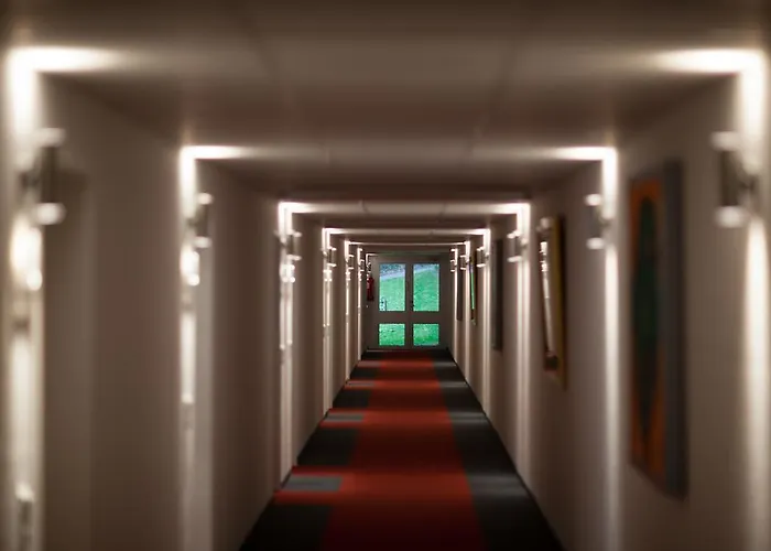 Hotel Auf Der Rotsch 3*